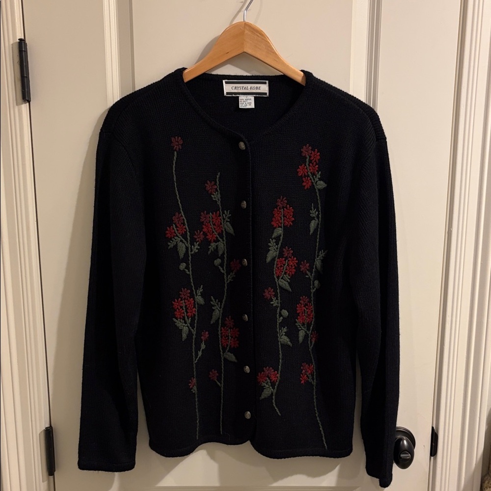 Vintage Black Floral Women's Sweater
